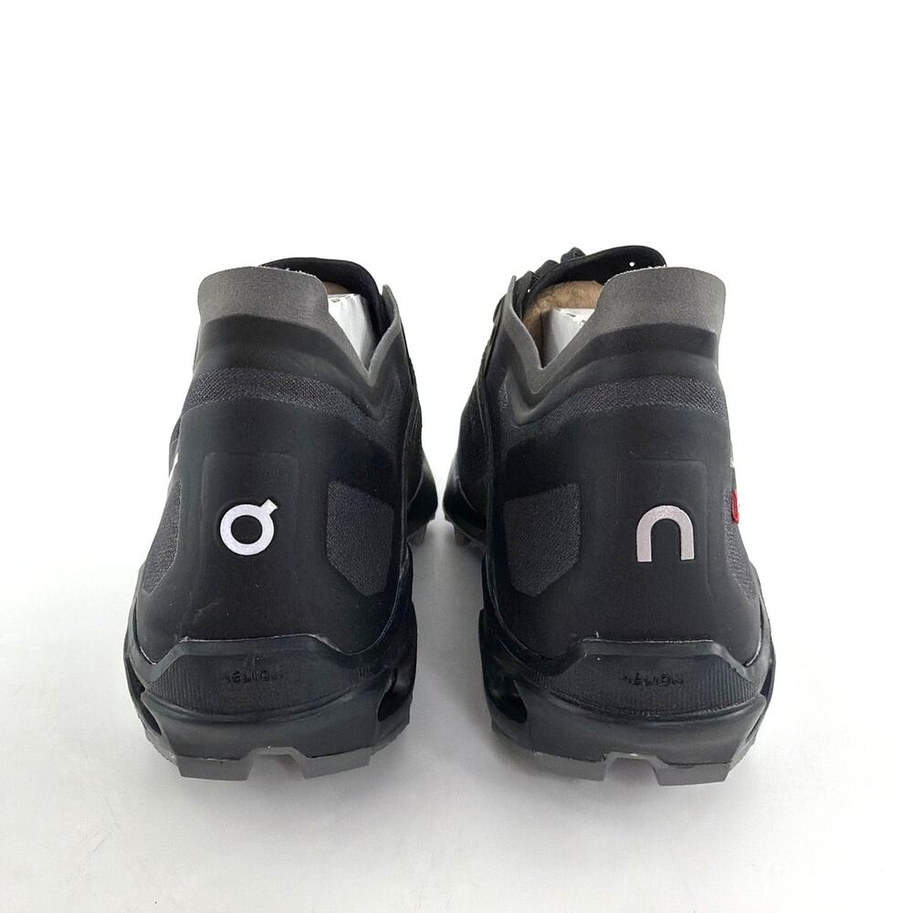 ON Women's Black Glacier Cloudventure Peak 3 Running Shoes Size 7 - Picture 7 of 14